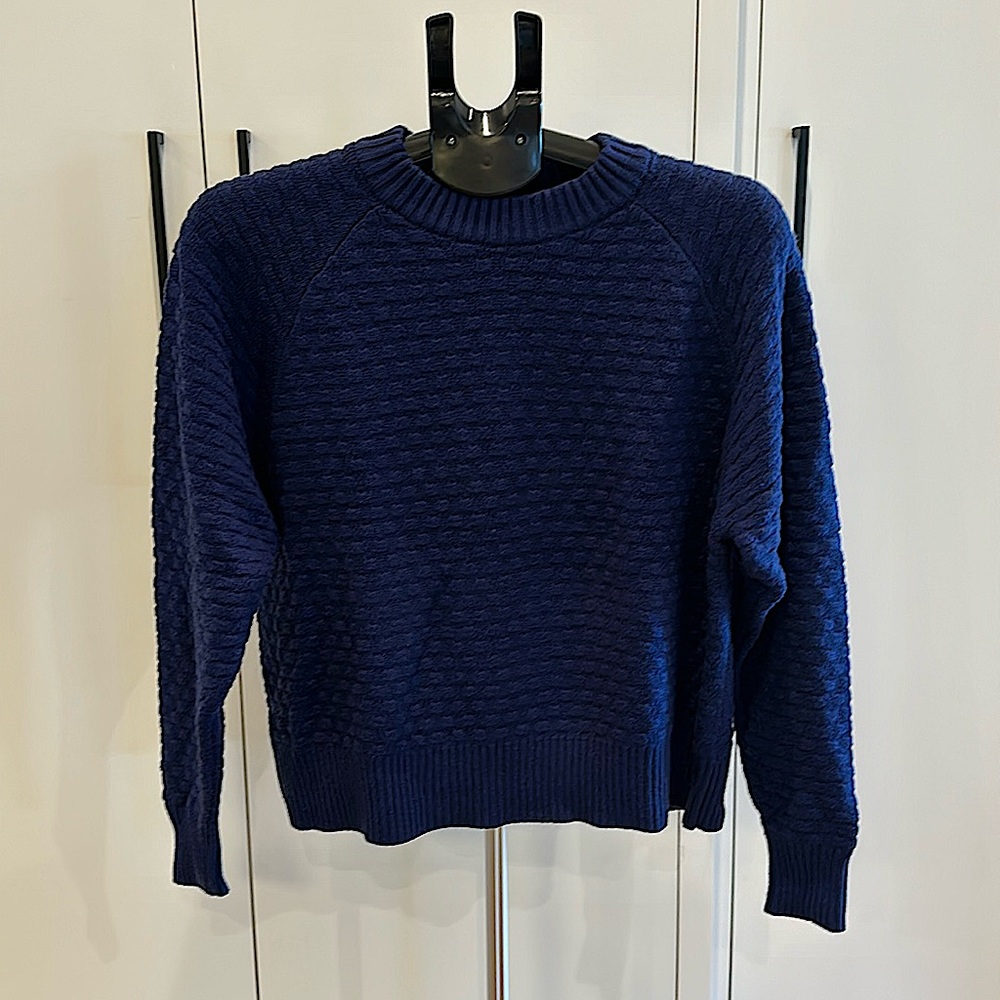 Lululemon Play Crew Sweater